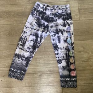 Onzie cropped leggings